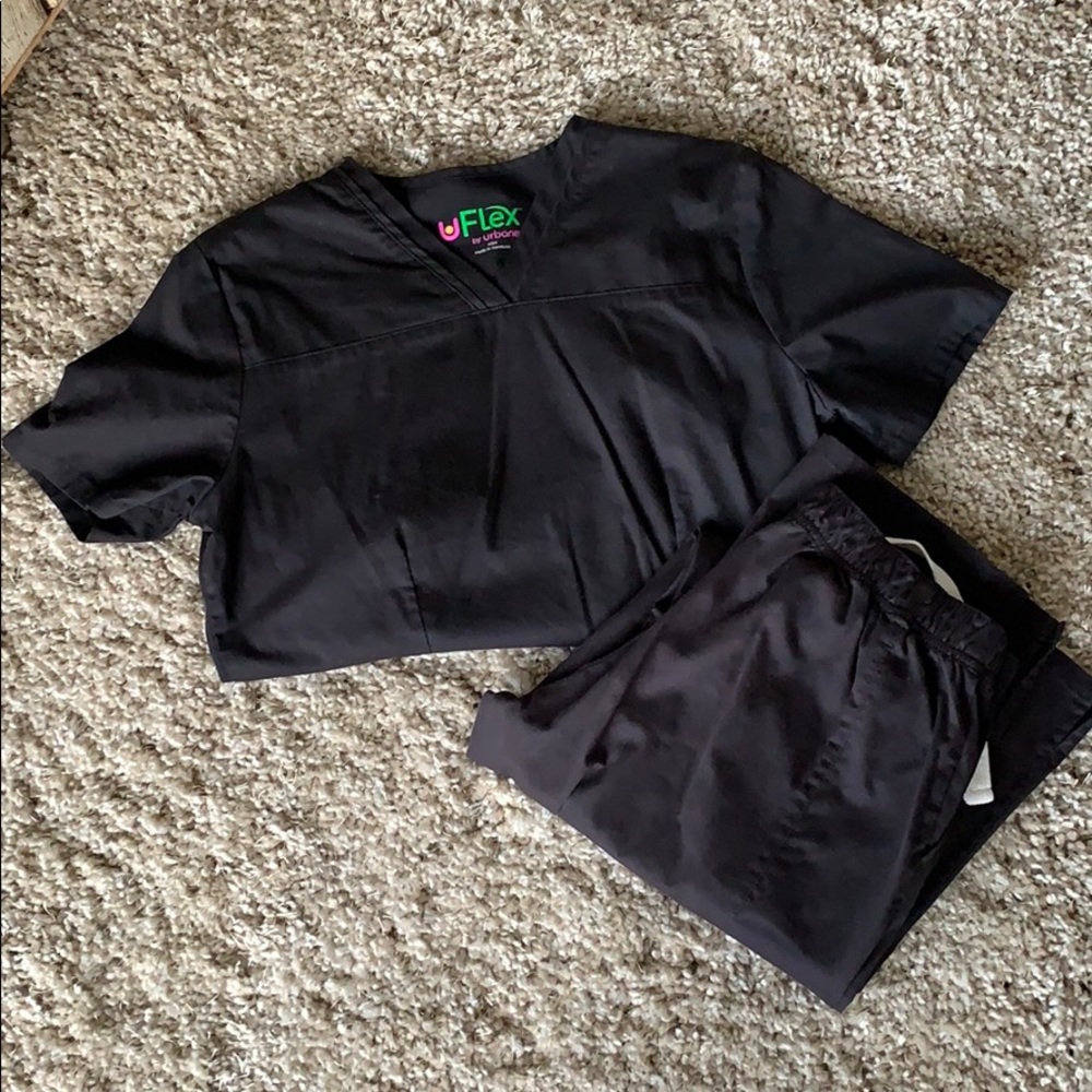 Women’s Urbane Scrub Set